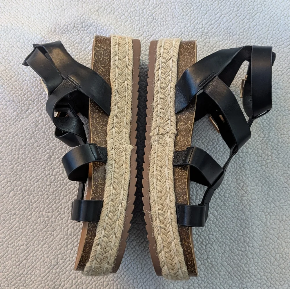 🌸NWOT Torrid Platform Espadrille‎ Faux Leather Strappy Sandal Size 10.5WW